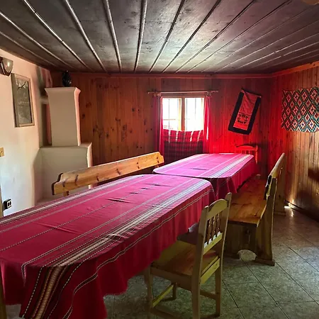 招待所 чевермето Palitsi