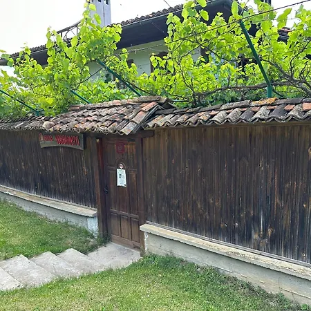 招待所 чевермето