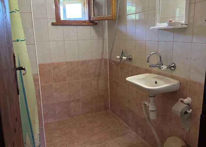 Gæstehus чевермето Palitsi